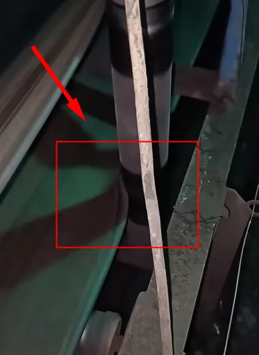 컨베이어 프레임에 대한 벨트 가장자리 마모를 방지하는 방법